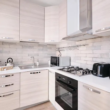 A Few Minutes From The Colosseum - Free Wi-fi & Netflix 아파트