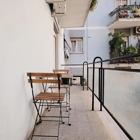 아파트 A Few Minutes From The Colosseum - Free Wi-fi & Netflix 로마