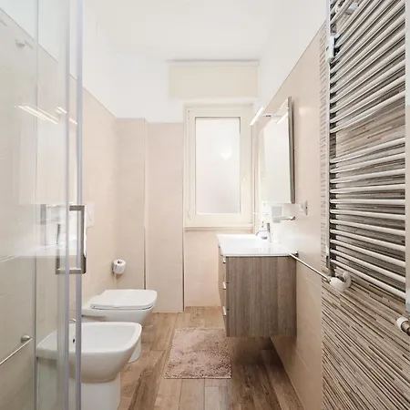 아파트 A Few Minutes From The Colosseum - Free Wi-fi & Netflix