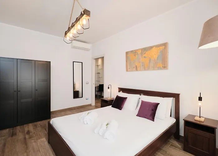 아파트 A Few Minutes From The Colosseum - Free Wi-fi & Netflix