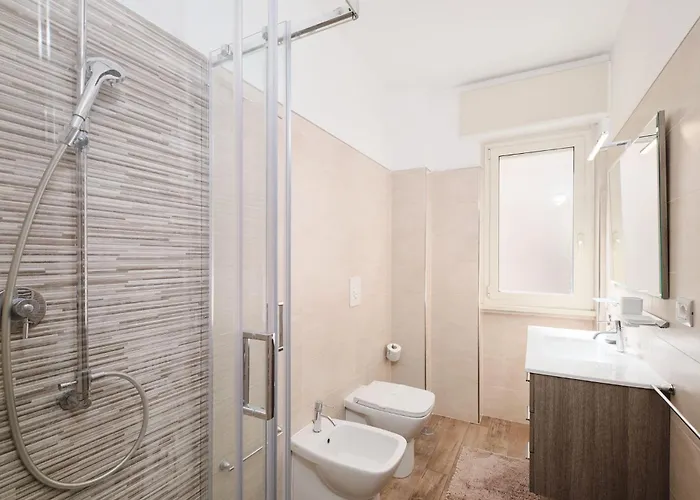 A Few Minutes From The Colosseum - Free Wi-fi & Netflix 아파트